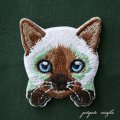 シャム猫  刺繍 シール ＆ アイロン ワッペン アップリケ ステッカー 猫 ねこ ネコ