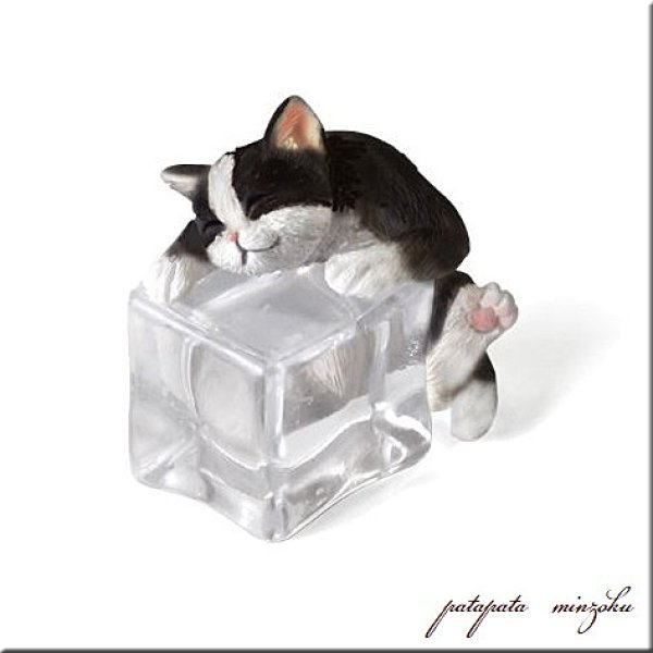 画像1: ICE ANIMALS キャット ハチワレ 置物 オブジェ 猫 ネコ  (1)