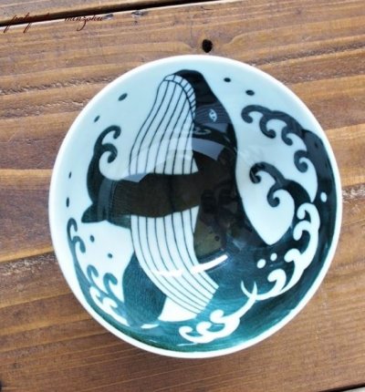 画像3: 美濃焼 白波くじら 茶碗 大 くじら 12.5cm 軽量 丼 磁器 陶器 