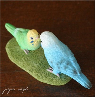 画像2: セキセイインコのキス ダイカイ オブジェ 置物 鳥 小鳥 バード インコ セキセイインコ 