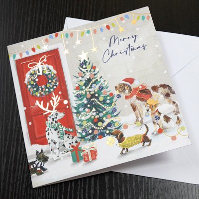 画像1: クリスマス 赤い扉のお家と犬たち グリーティングカード イギリス 製 ポストカード クリスマスカード 犬 ドック