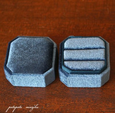 画像1: ベルベット ジュエリー ボックス ペアリング リングホルダー スターアニス ダークブルー 指輪ケース リング 指輪