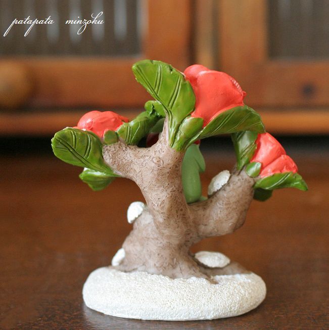 Copeau コポー 雪椿の盆栽とカエル 置物 ダイカイ オブジェ カエル 椿